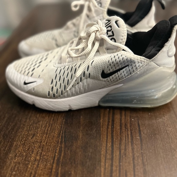 Women’s Nike Air pro. Used condition. - Picture 4 of 6